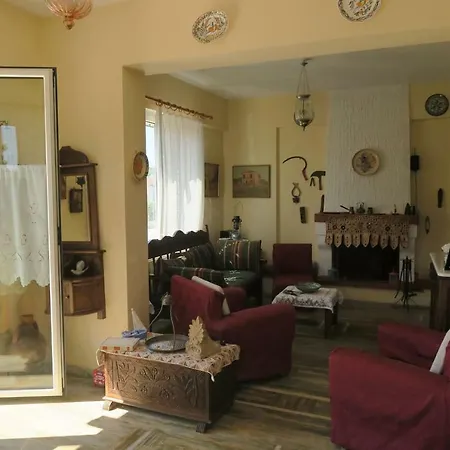 Semesterbostad Traditional Country House In Rifi, Kefalonia *